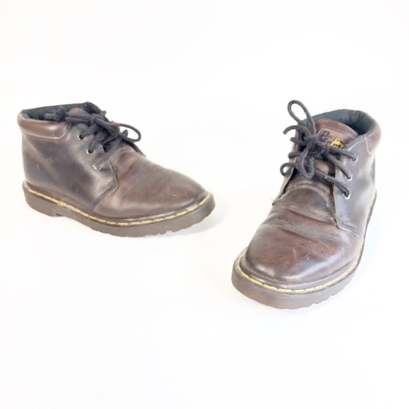 dr martens 3 eye boot